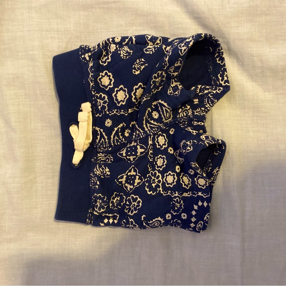 Bandanna blue shorts